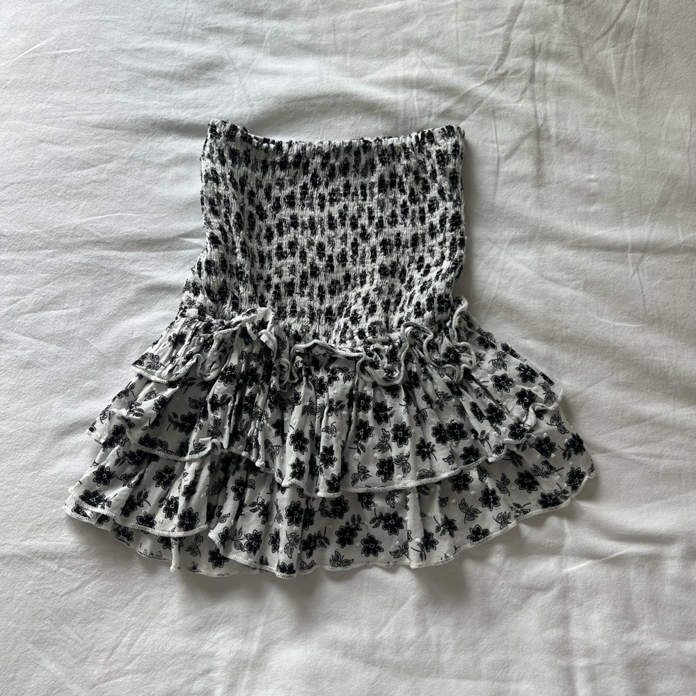 Mini floral skirt